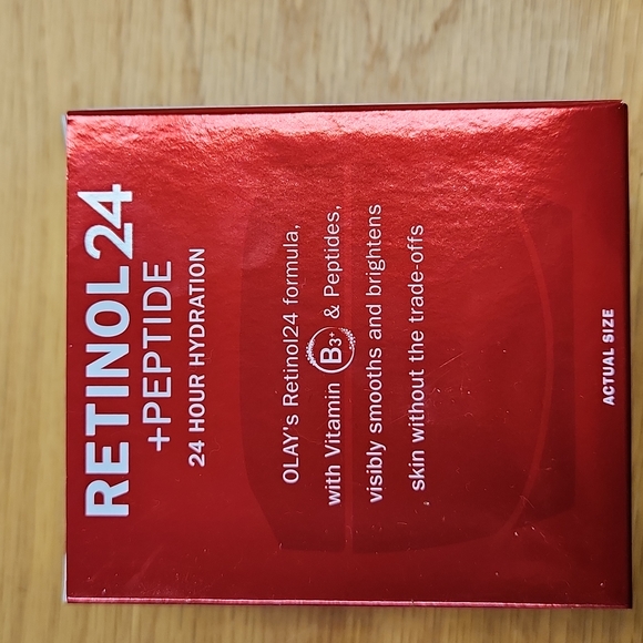 Olay Face cream - Picture 3 of 5